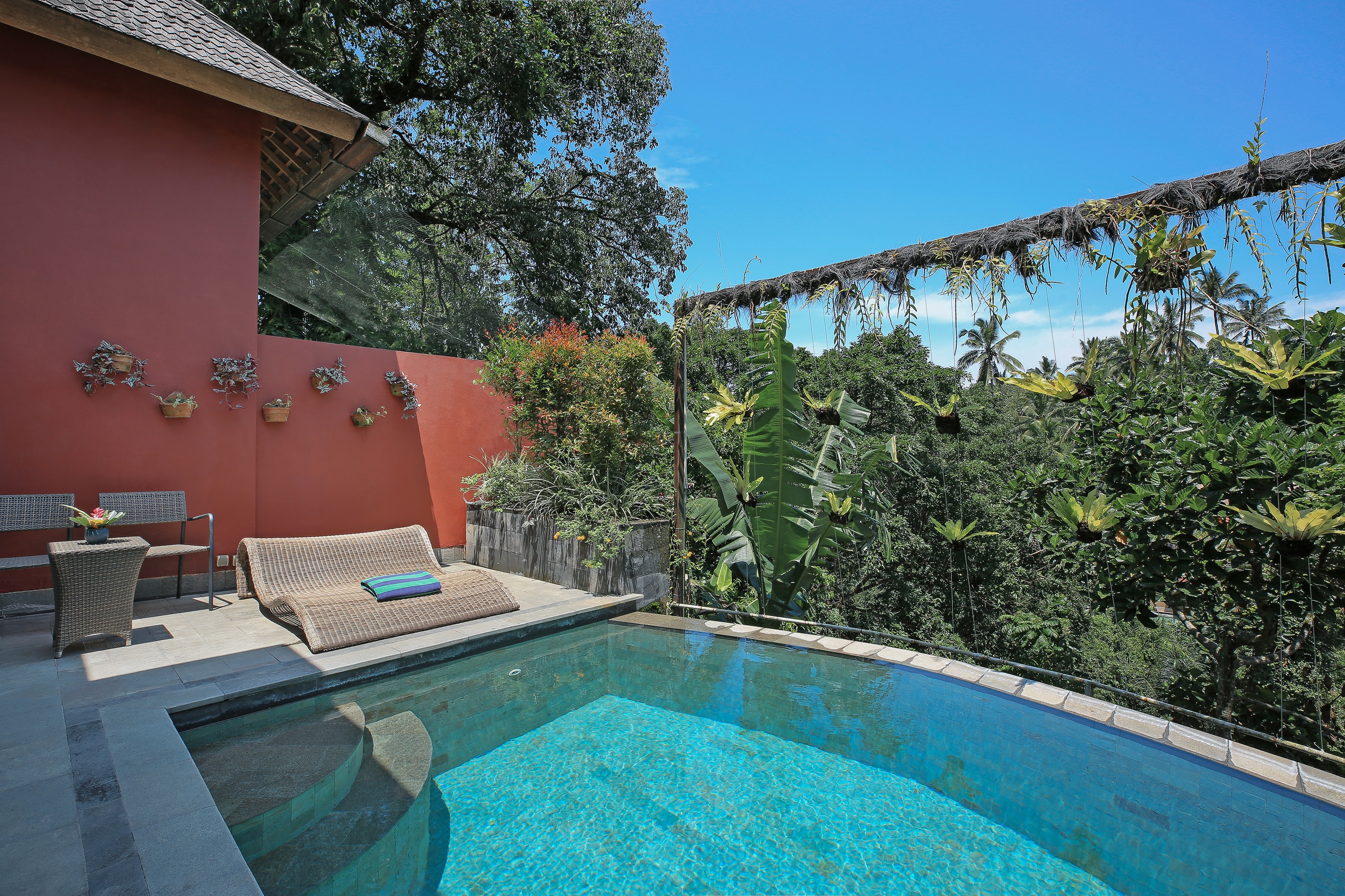 Villa 1